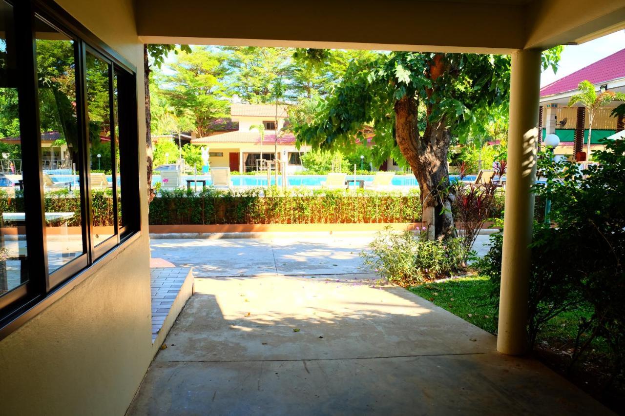 New Travel Beach Hotel & Resort Chao Lao Beach Luaran gambar